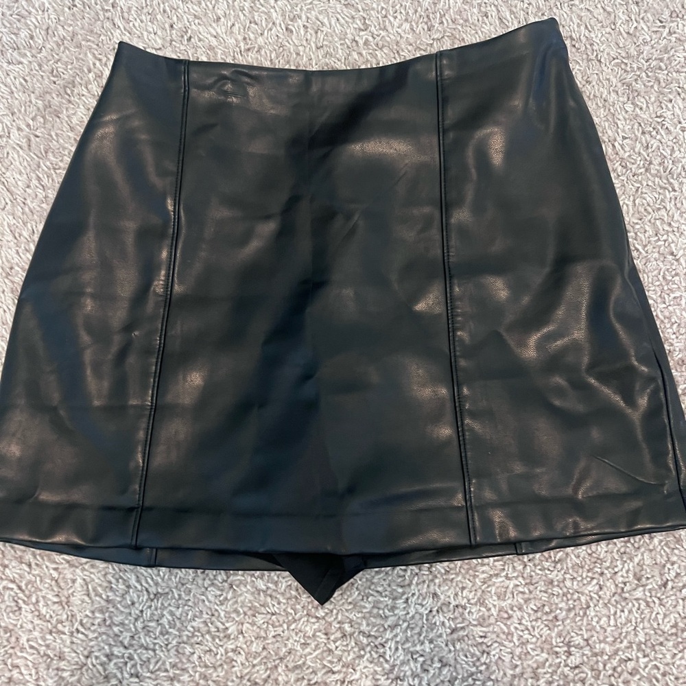 Abercrombie leather skort